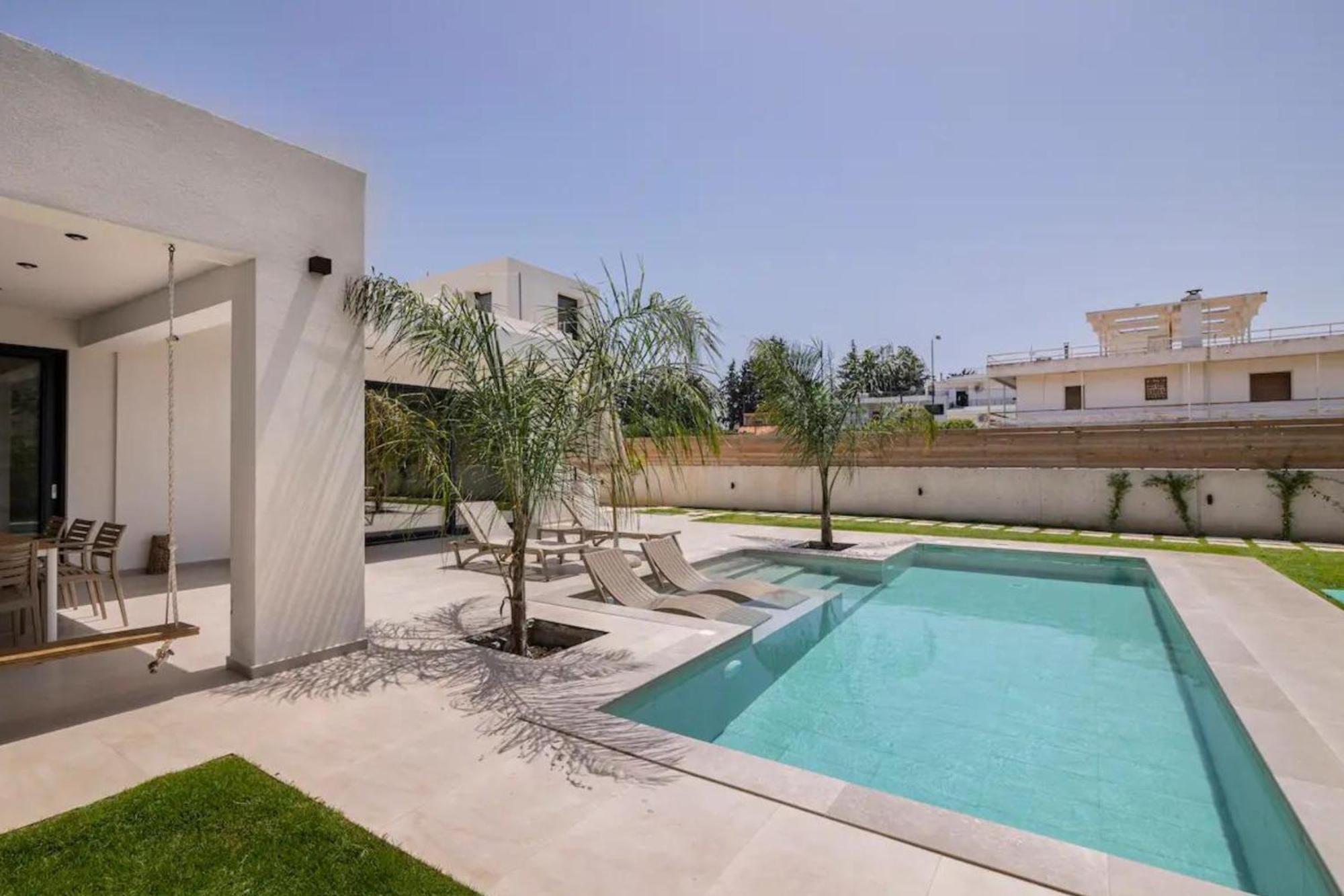 Villa Kala Loutraki - Private Pool & Sauna I Beach Екстер'єр фото